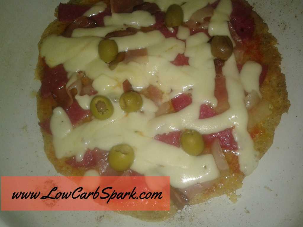 low carb pizza crust melted cheese