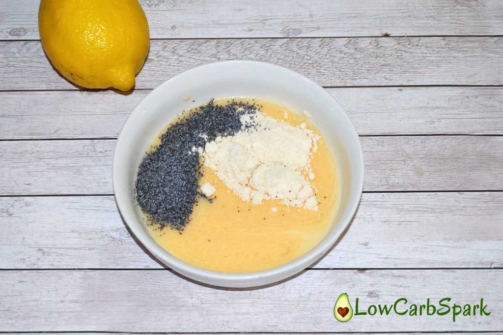 easy lemon poppy seeds keto mug cake mix eggs add poppu seeds low carb spark