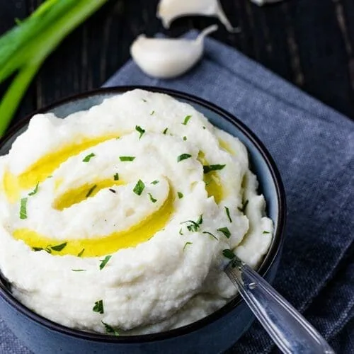 Easy Creamy Cauliflower Mashed Potatoes 6 keto cauliflower mashed potatoes