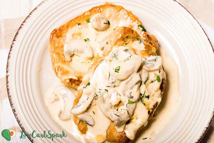 pork chops with mushrooms and creamy sauce