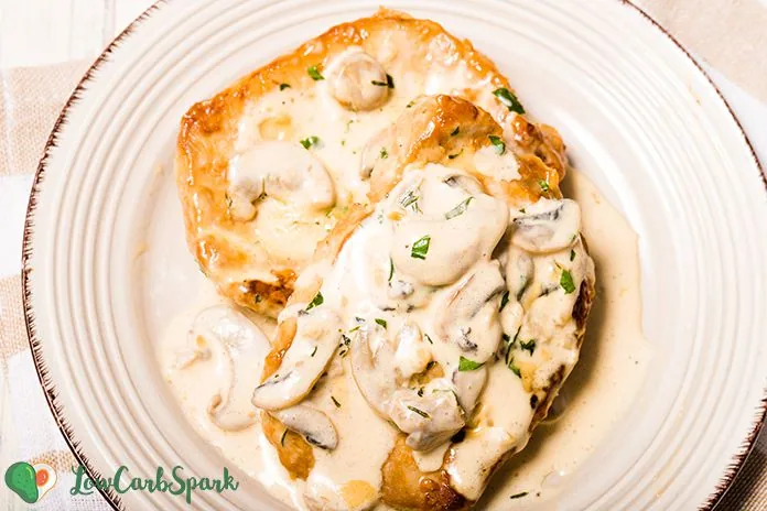 Pork Chops with Super Creamy Mushroom Sauce 4 pork chops with mushrooms and creamy sauce