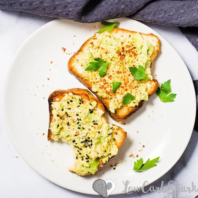 Keto Avocado Toast Recipe 4 This summer I’m going to enjoy these keto avocado toasts. It’s an incredibly simple recipe perfect for a delicious breakfast or a snack and can be customized in many different ways for a tasty experience.