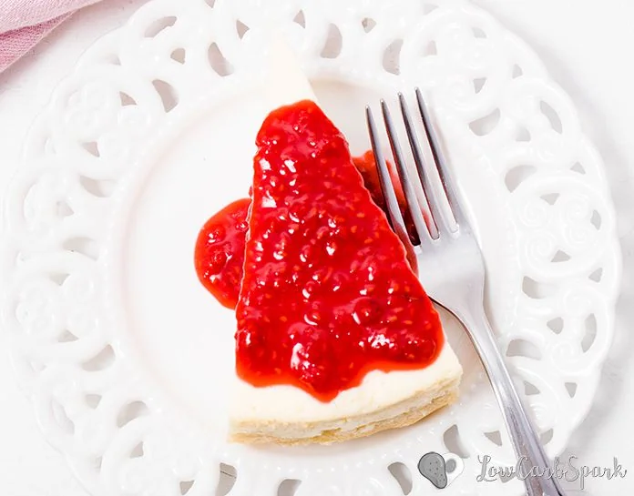 Easy Raspberry Sauce 2 Making homemade raspberry sauce is not just easy to make but an addictive treat. I have this strong filling that you’ll serve the sugar-free fresh raspberry sauce with all your desserts this summer.