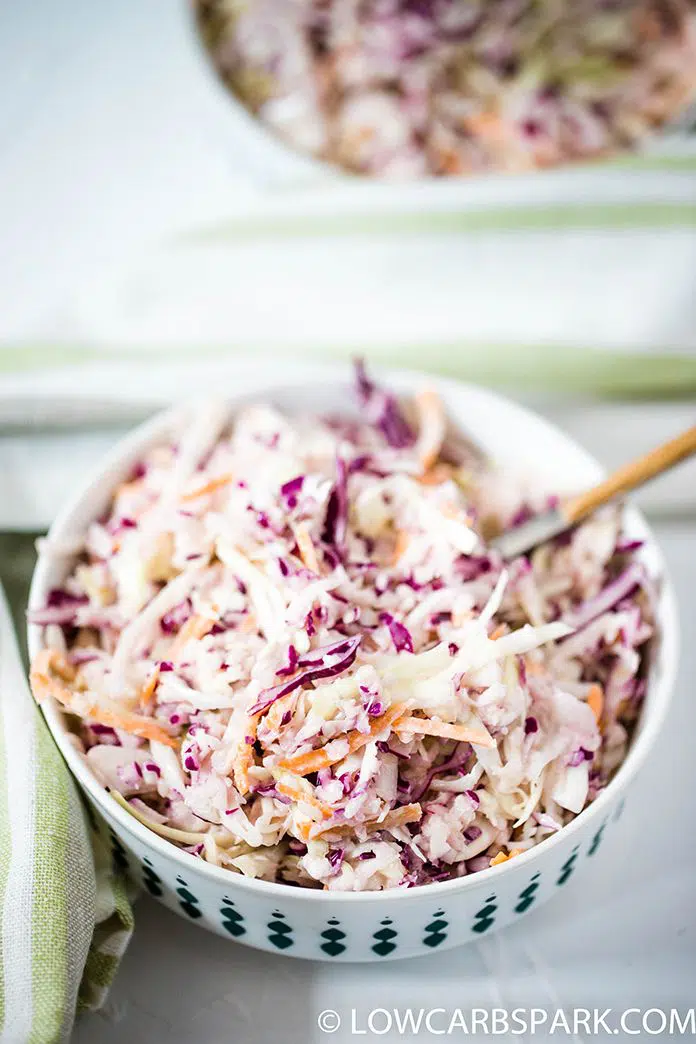 creamy and tangy coleslaw salad recipe