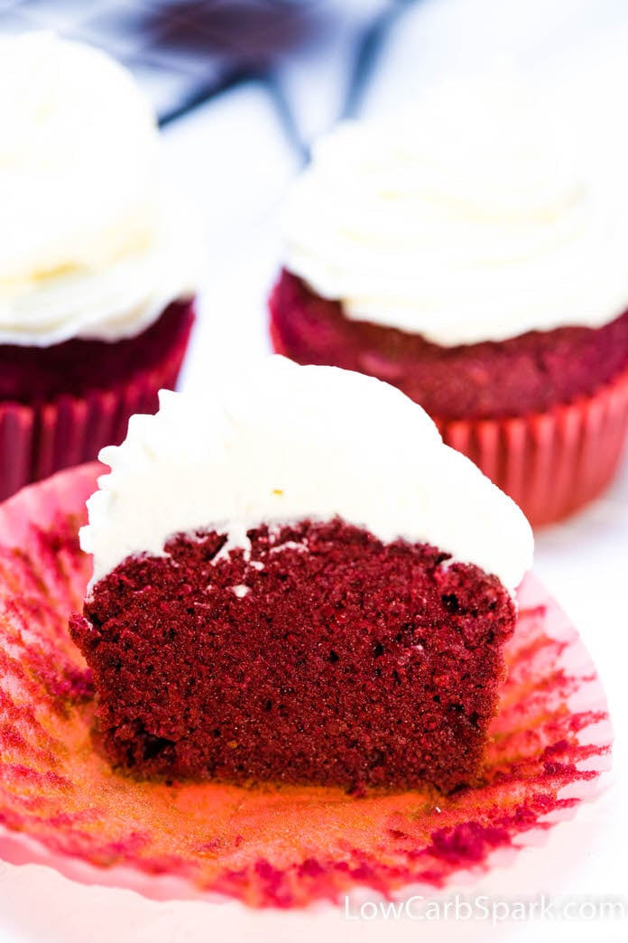 how to make keto red velvet cupcakes