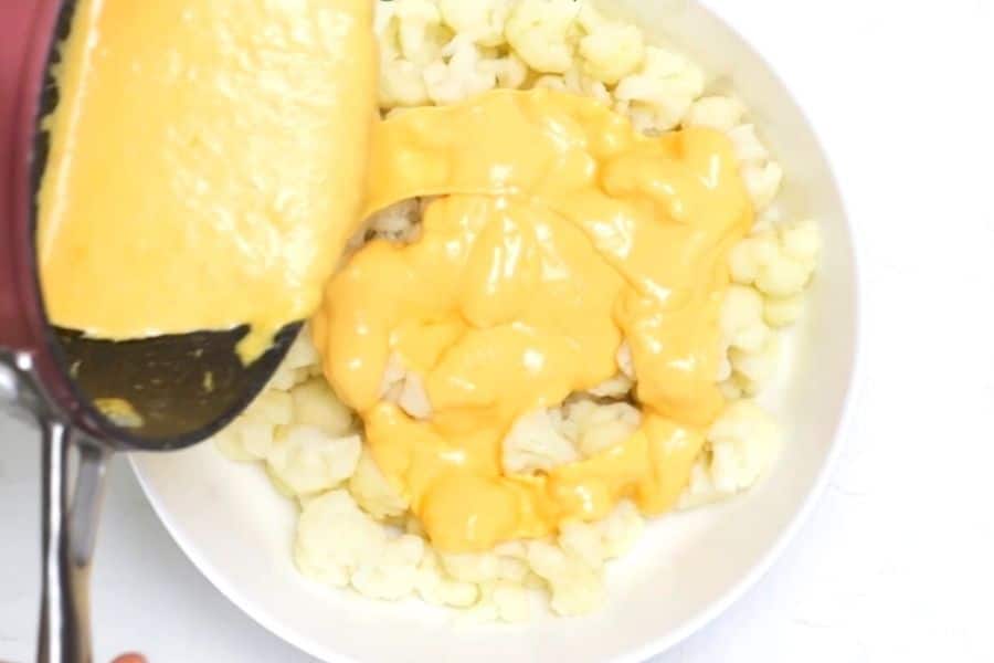 cauliflower mac and cheese sauce