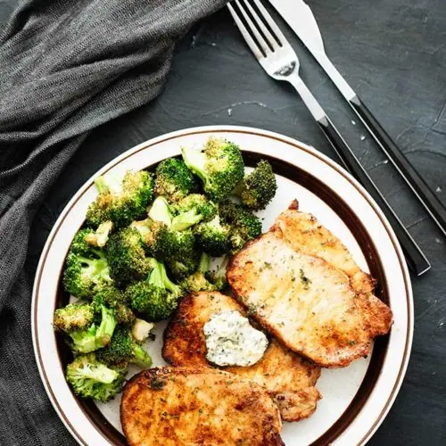 Air Fryer Pork Chops and Crispy Garlic Broccoli 7 Air Fryer Pork Chops and Crispy Garlic Broccoli