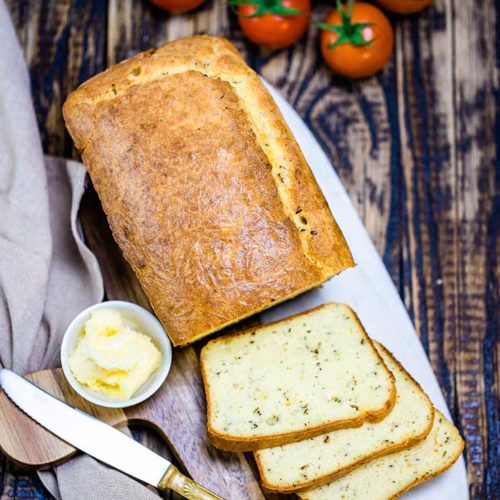 This bread is unique because it's loaded with Italian seasonings, a combo of low carb flours, cream cheese, and melted butter and has zero eggy taste.