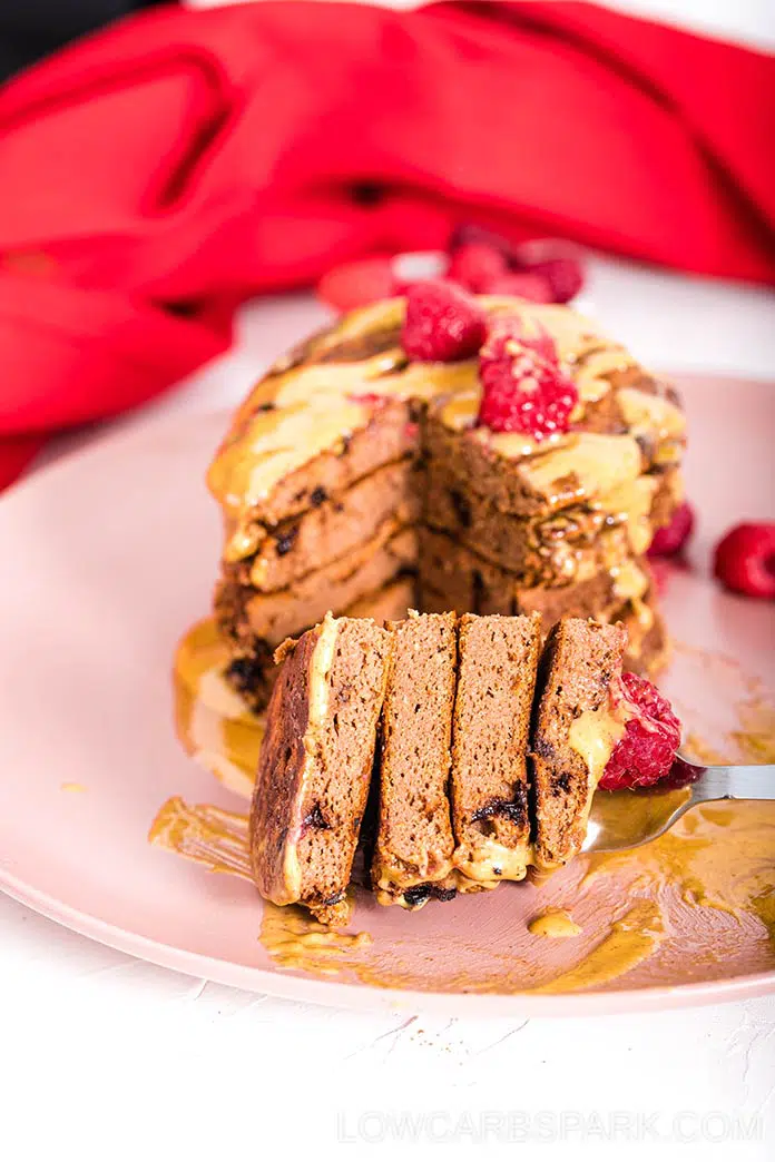 The Best Double Chocolate Protein Pancakes 3 This is a no-blender, one bowl protein pancake recipe that's perfect for a quick low carb breakfast or post-workout snack. Super easy to make these pancakes pack about 20g protein per serving! You should definitely give these pancakes a try!