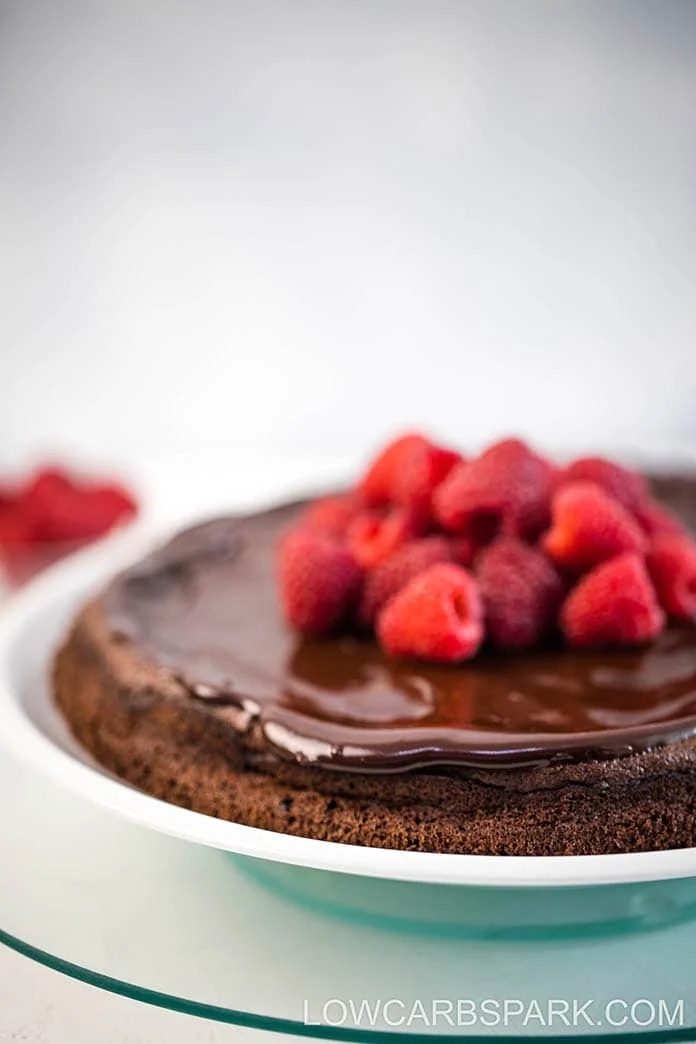 Flourless Chocolate Cake 7 This delicious gluten-free flourless chocolate cake recipe is naturally keto and sugar-free. Make it for any special occasion when you want a sugar-free fudgy flourless cake.