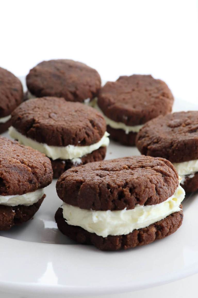Keto chocolate sandwich cookies front