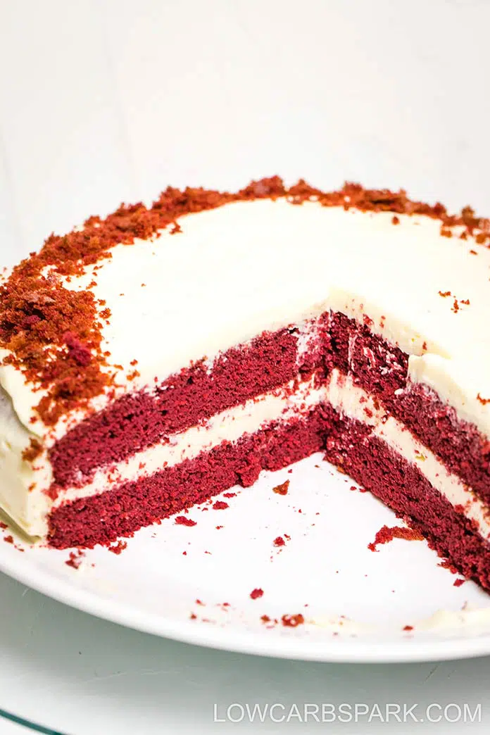 The Best Keto Red Velvet Cake - Only 4g carbs! 2 layered keto red velvet cake with sugar free cream cheese frosting sections