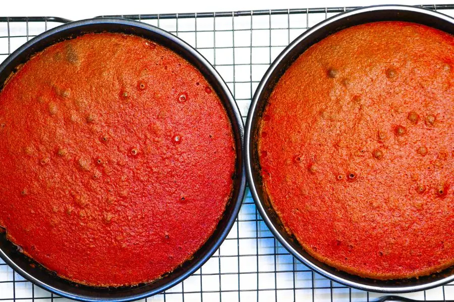 The Best Keto Red Velvet Cake - Only 4g carbs! 9 keto red velvet cake layeres
