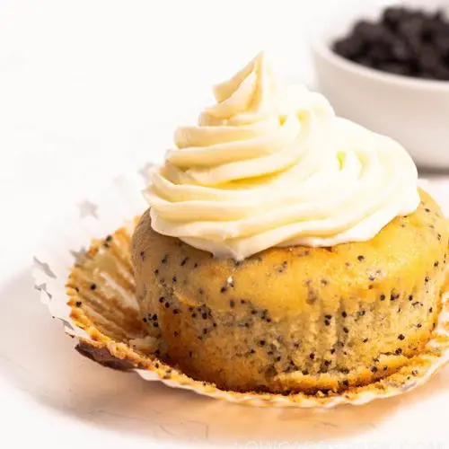 Keto Lemon Poppy Seed Muffins - 2g net carbs 5 keto poppy seeds muffins low carb recipe