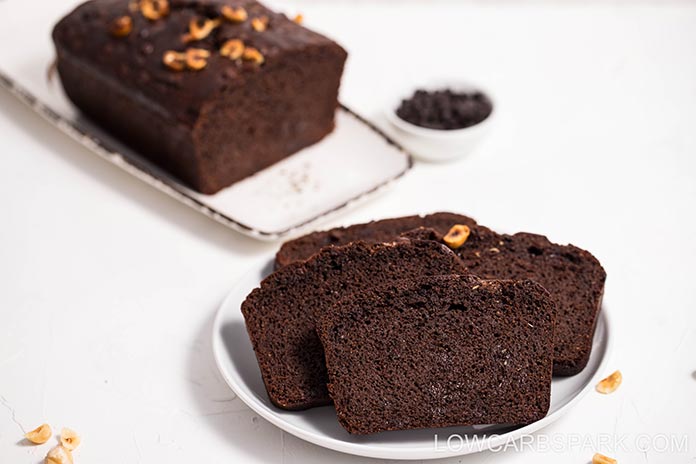 quick keto low carb chocolate bread with almond flour and chocolate