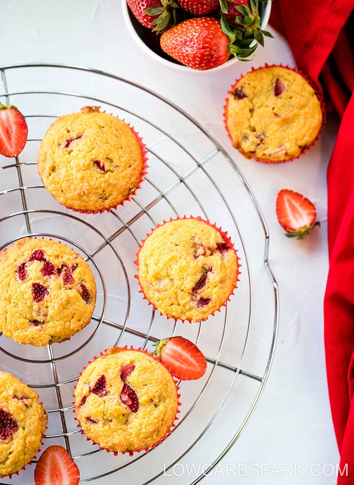 best fluffy keto strawberry muffins with almond flour and coconut flour