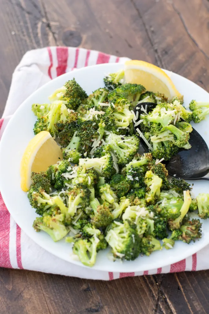 air fryer roasted broccoli 2 2.jpg