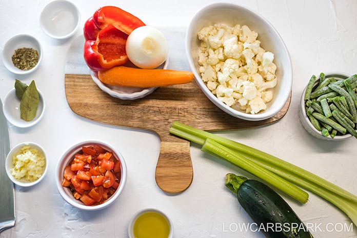 ingredients for keto low carb vegetable soup