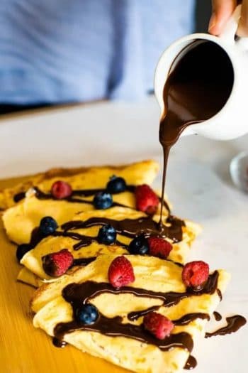 Keto Crepes 101: Fluffy, Low-Carb & Irresistible!