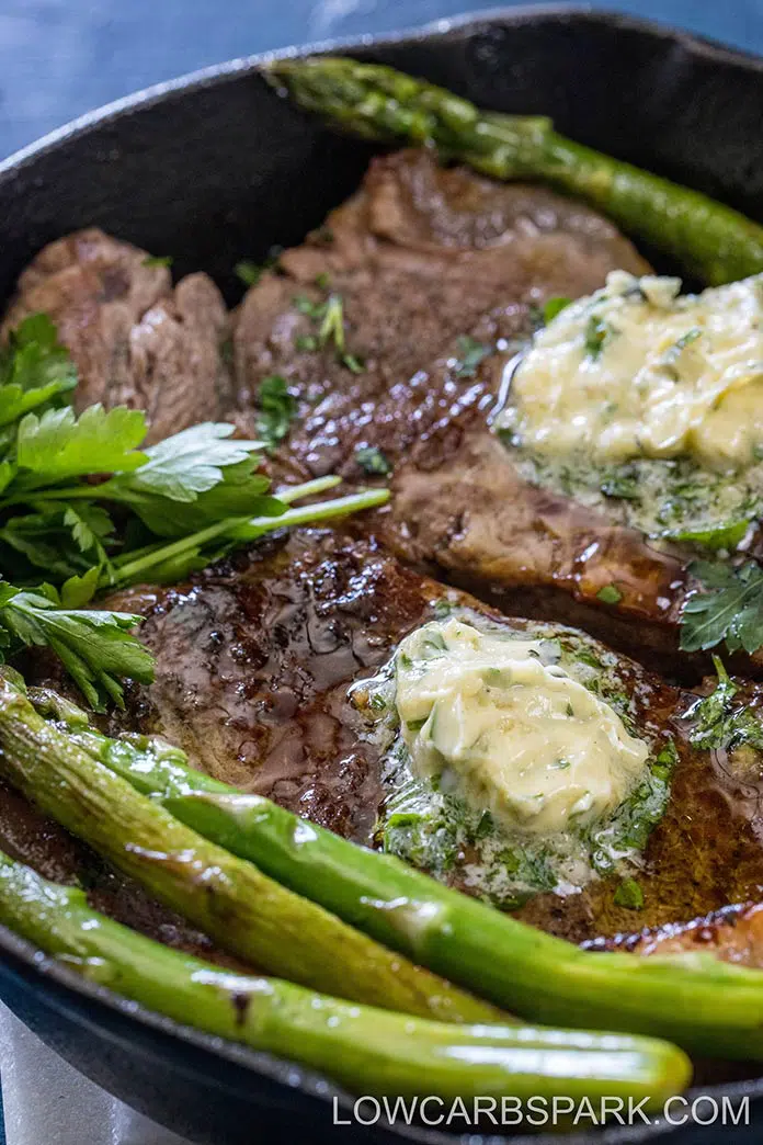 Garlic Butter Sirloin Steak 7 quick and easy sirloin steak
