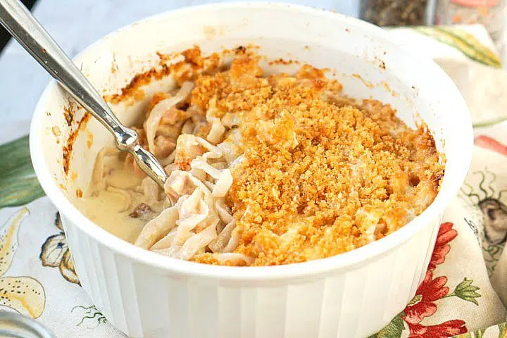 21 Delicious Keto Leftover Turkey Recipes 7 turkey casserole