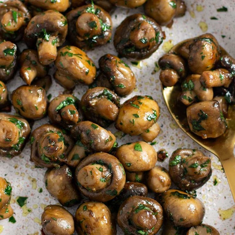 Keto Garlic Mushrooms