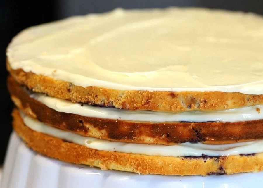 Keto Lemon Blueberry Cake - Low Carb Cake 6 layers of keto blueberry cake