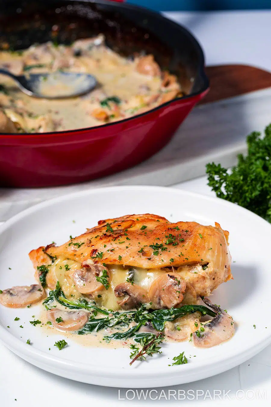 Creamy Mushroom and Spinach Stuffed Chicken Breast 2 stuffed chicken breast recipe with mushrooms and spinach