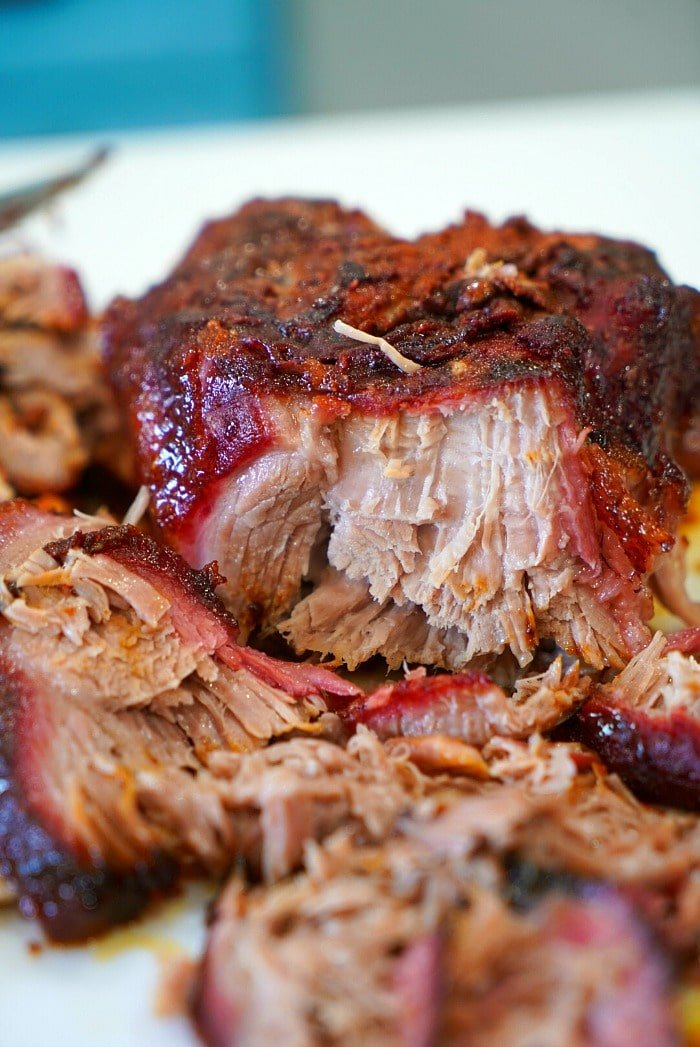 smoked pulled pork traeger