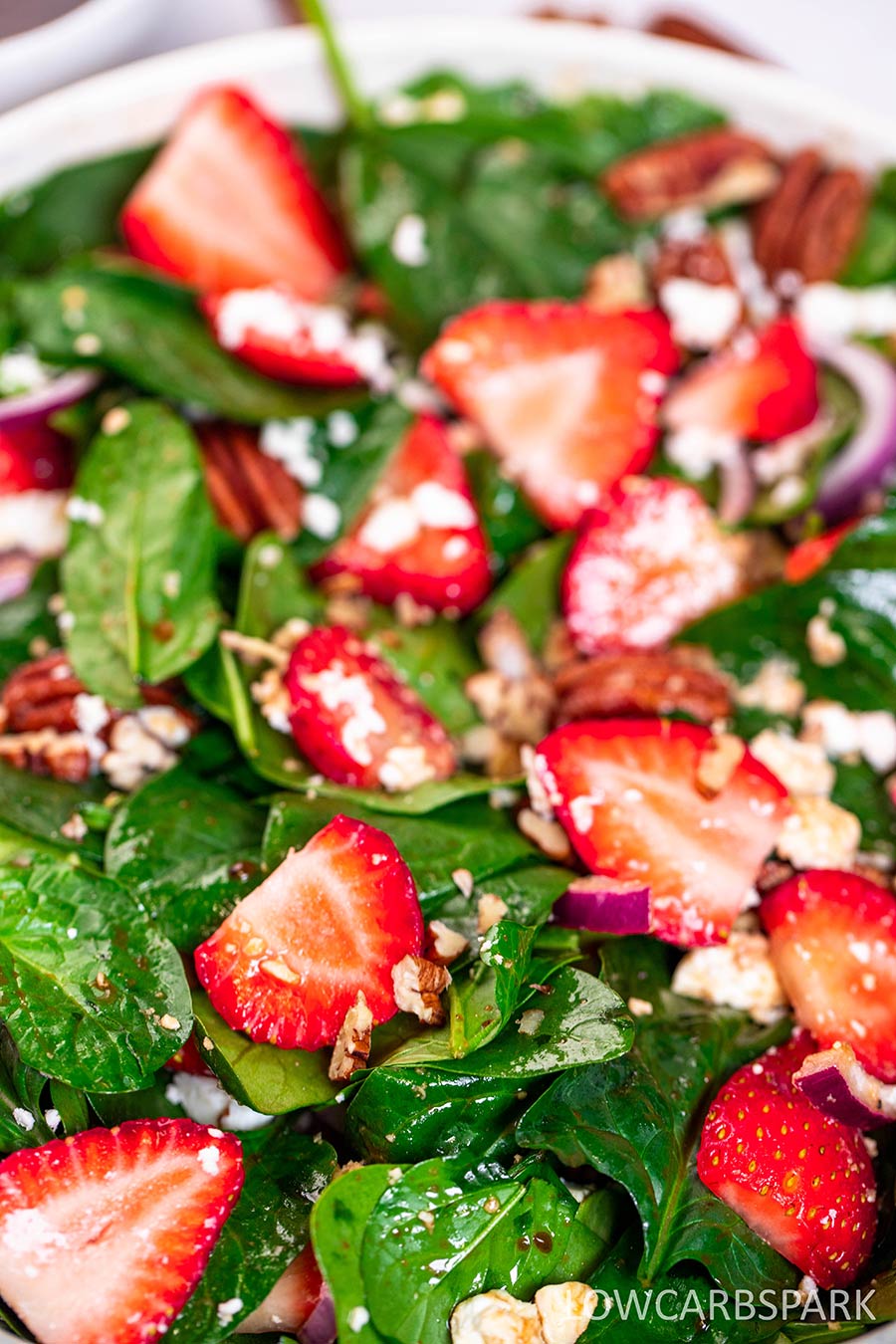 healthy strawberry spinach salad