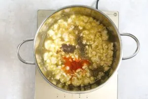 Super Creamy Cauliflower Soup 12 how to make Creamy Cauliflower Soup