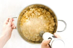 Super Creamy Cauliflower Soup 13 how to make Creamy Cauliflower Soup