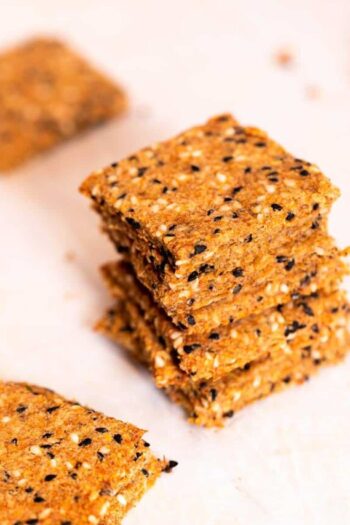 The Ultimate Easy & Healthy Flaxseed Crackers Recipe!