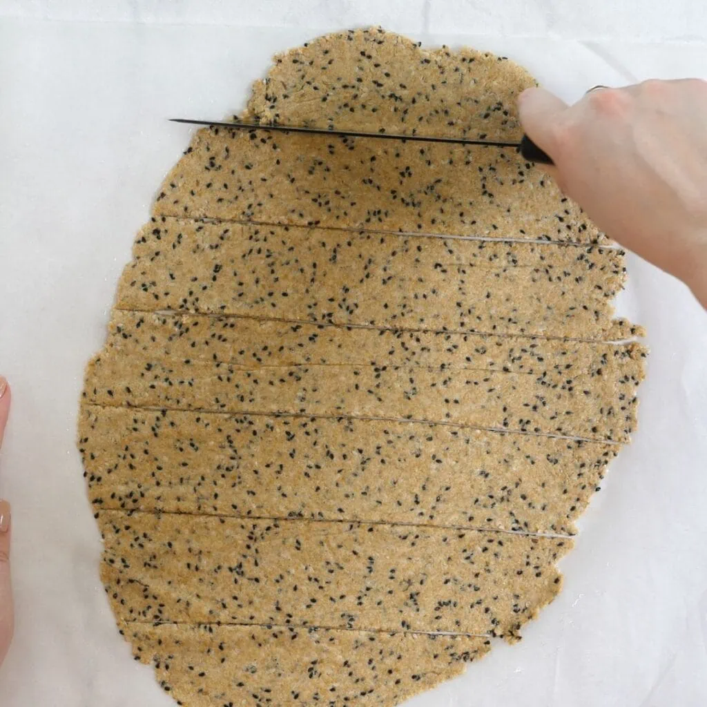 The Best Flaxseed Crackers 10 how to make flaxseed crackers 7