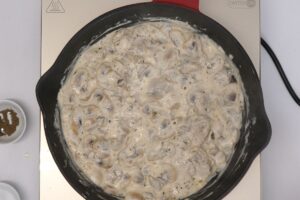 How To Make Creamy Mushroom and Spinach Stuffed Chicken Breast