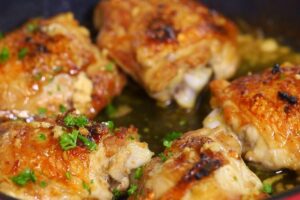 how to make Garlic Butter Chicken Thighs14