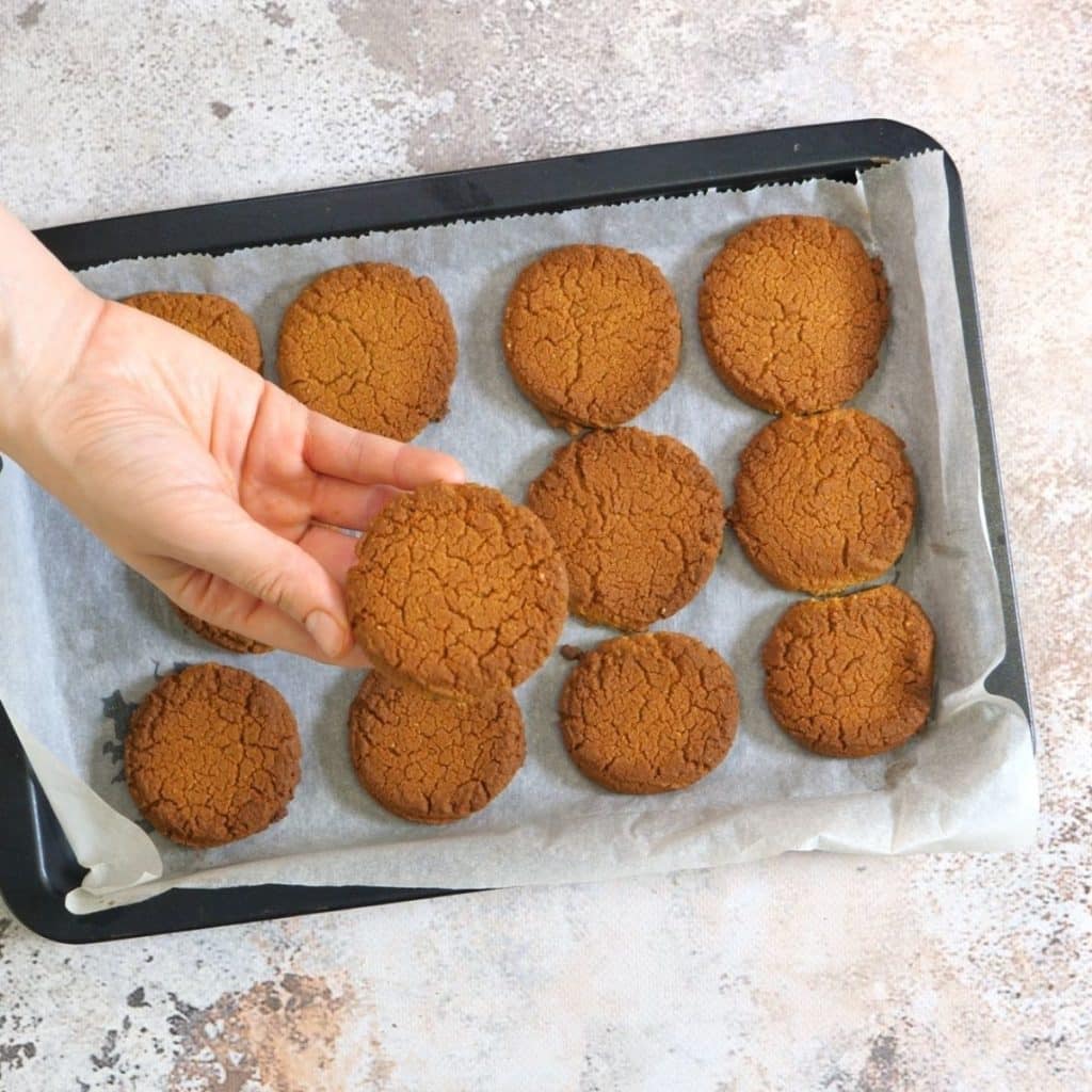 lowcarbspark how to make keto gingersnap cookies 5