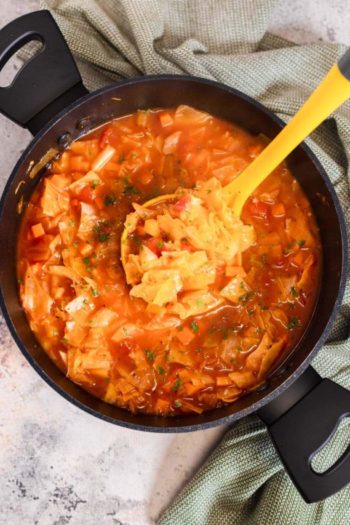 Easy Cabbage Soup – Weight Loss Cabbage Soup