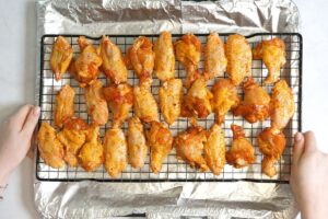 how to make Crispy Baked Chicken Wings6 1