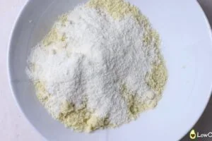 Easy Keto Blueberry Bread 10 how to make Easy Keto Blueberry Bread6