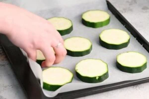 Zucchini Pizza Bites 10 how to make Zucchini Pizza Bites 5