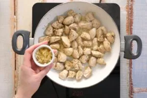 Garlic Chicken with Broccoli and Spinach (20 Minute Recipe) 15 how to make Garlic Chicken With Broccoli And Spinach 11