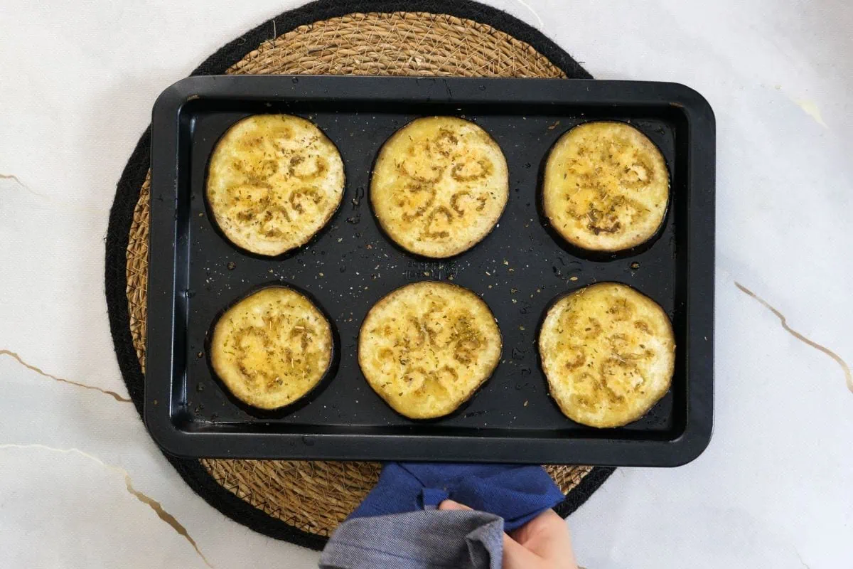 Easy Eggplant Pizza 6 how to make Eggplant Pizza