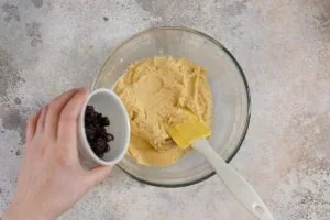 Copycat Keto Cranberry Bliss Bars 17 how to make Keto Cranberry Bliss Bars3