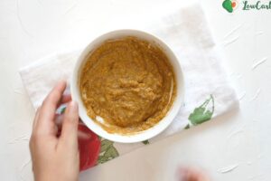 how to make Keto Pumpkin Mug Cake