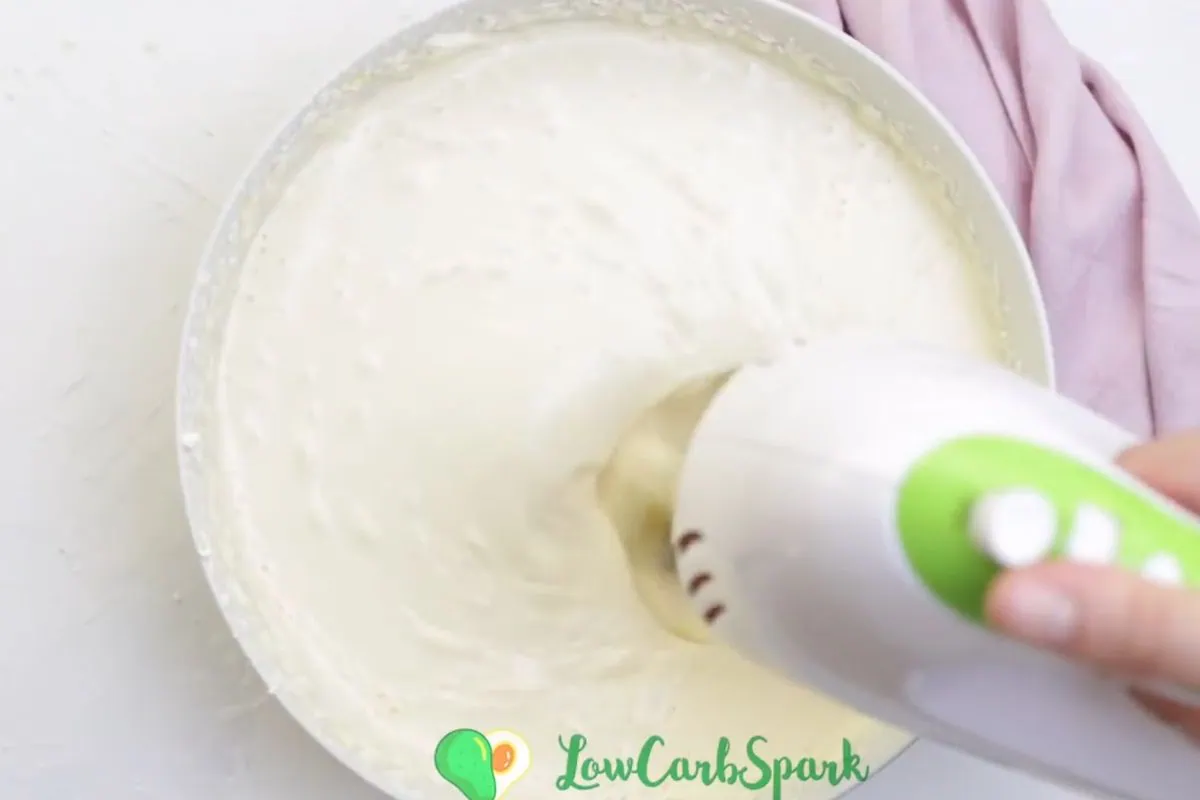 The Best Keto Cheesecake 10 how to make Keto Cheesecake