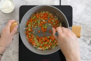 Roasted Red Pepper Soup 3 how to make Roasted Red Pepper Souphow to make Roasted Red Pepper Soup