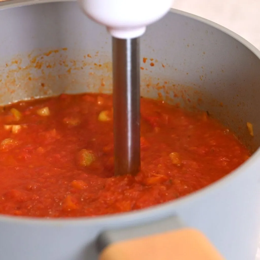 Roasted Red Pepper Soup 15 how to make roasted red peppers soup 5