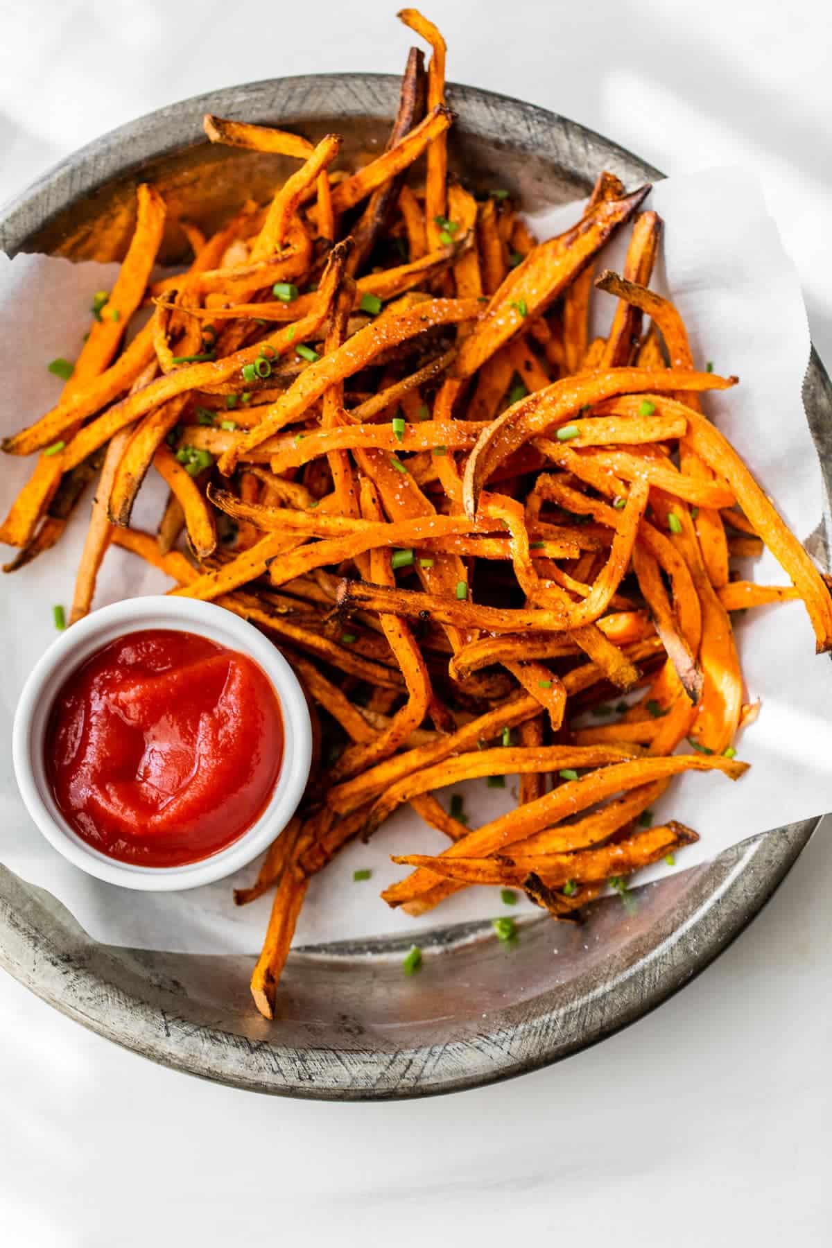 Healthy Crispy Air Fryer Sweet Potato Fries