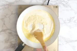 Garlic Butter Shirataki Noodles 21 how to make Garlic Butter Shirataki Noodles7 1